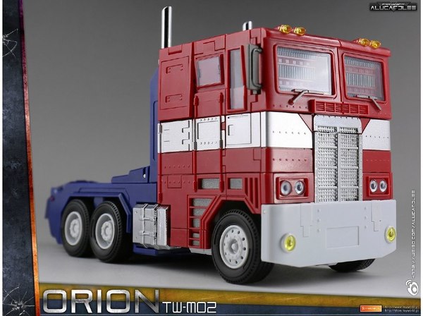 Toyworld Orion Unofficial MP Scale Optimus Prime Color Photos 20 (20 of 24)